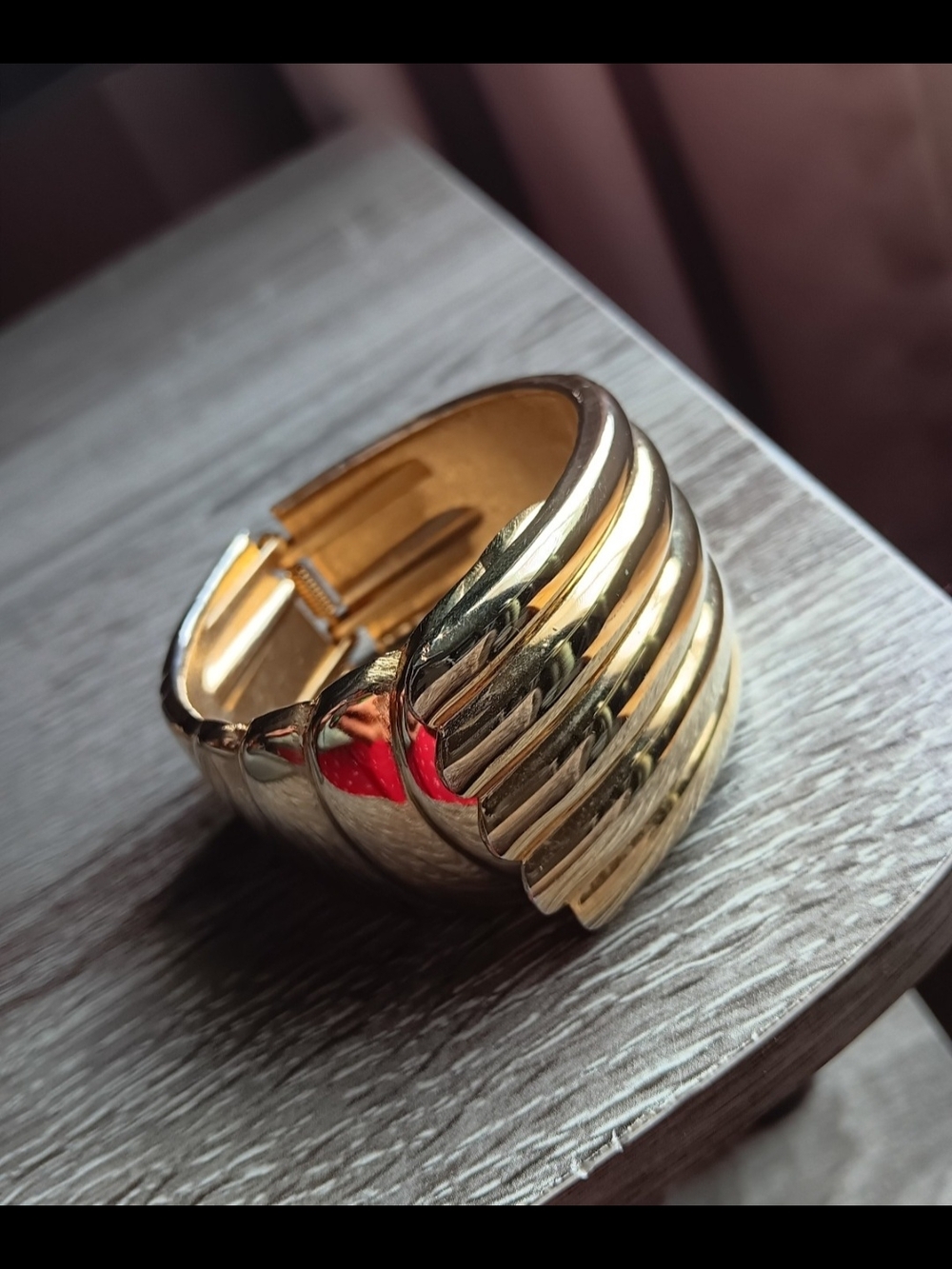 Vintage Gold Tone Metal Clamp Hinged Textured Bracelet